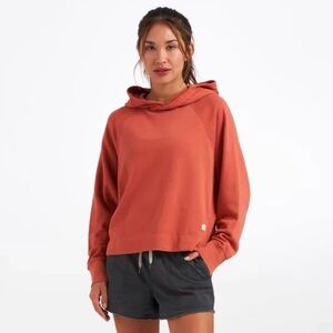 Vuori Women's Sunnyside Hoodie